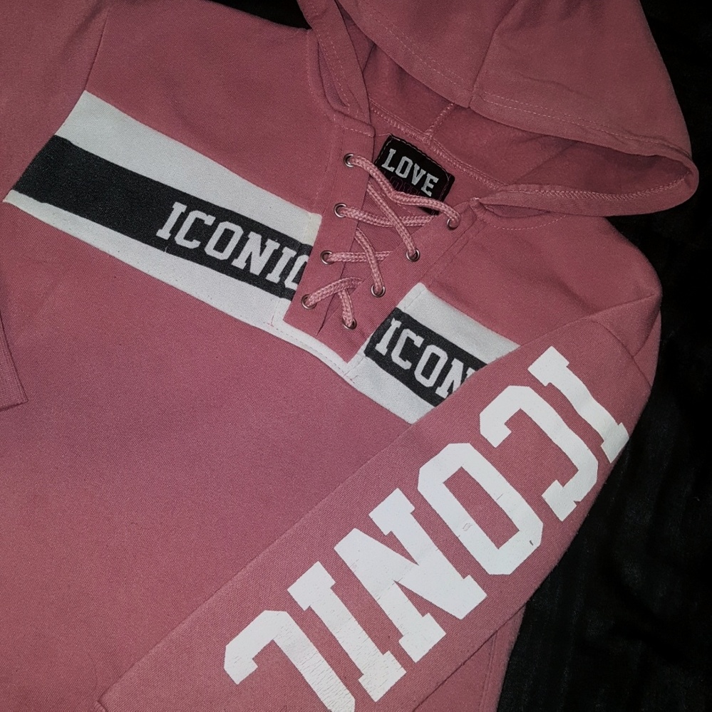 'ICONIC' Hoodie.